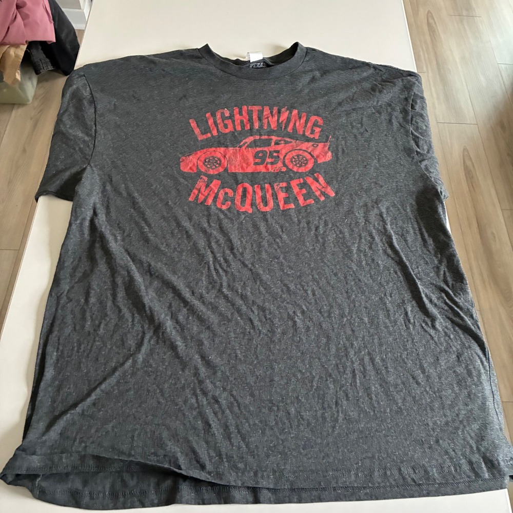 Disney Pixar Lightning McQueen 95 Graphic T Shirt Dark Gray‎ Short Sleeve